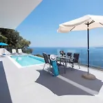Villa Astounding Corfu 2 Bedrooms Clara Seaviews *