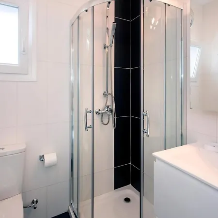 Astounding Corfu 2 Bedrooms Clara Wonderful Sea Mountain Views Pirgi فيلة *