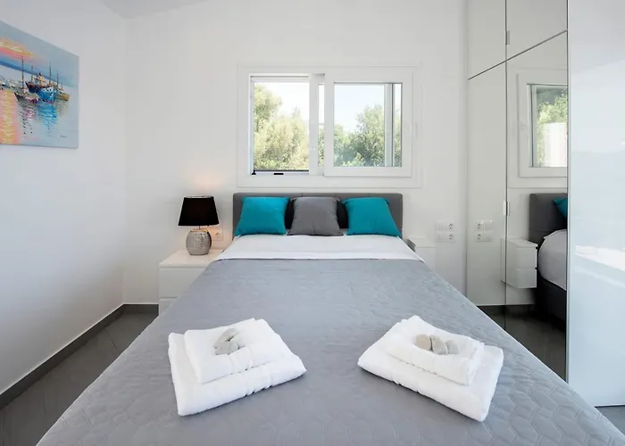 Astounding Corfu 2 Bedrooms Clara Seaviews Vilă Pyrgi (Corfu)